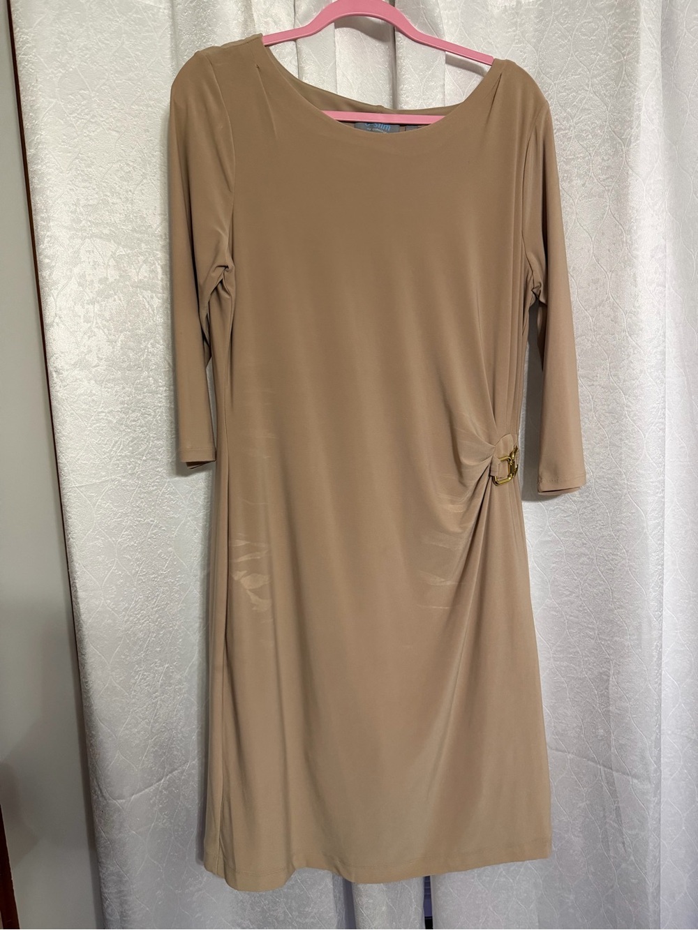 Elegant Neutral Sheath Dress with Side Buckle